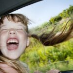 Τα παιδιά φοβούνται όταν οι γονείς οδηγούν επιθετικά