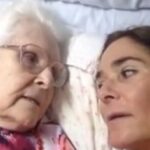 «Λοιπόν Κέλι, σ' αγαπώ»! Η μοναδική στιγμή που μία γυναίκα με Αλτσχάιμερ, αναγνωρίζει την κόρη της (βίντεο)